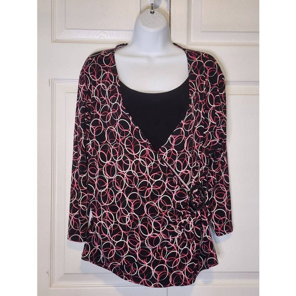 Elementz Blouse - Picture 2 of 4